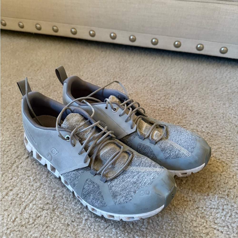 On Running Men's Gray Athletic Shoes